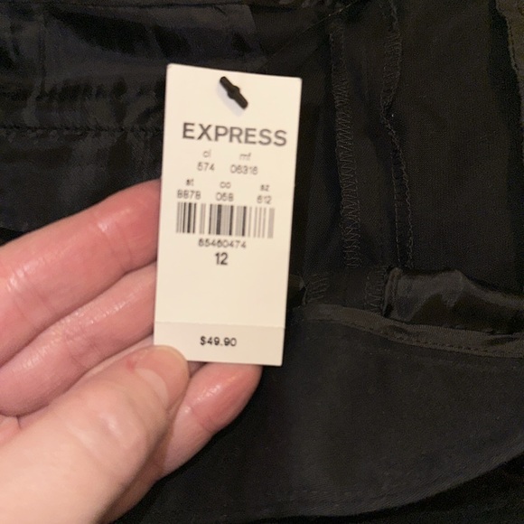 Express shorts NWT - Picture 3 of 4